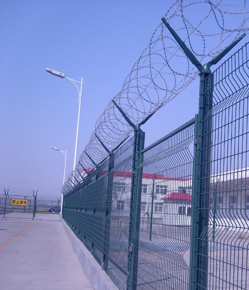 【y 型柱护栏网】加工定制 机场军事基地隔离护栏网